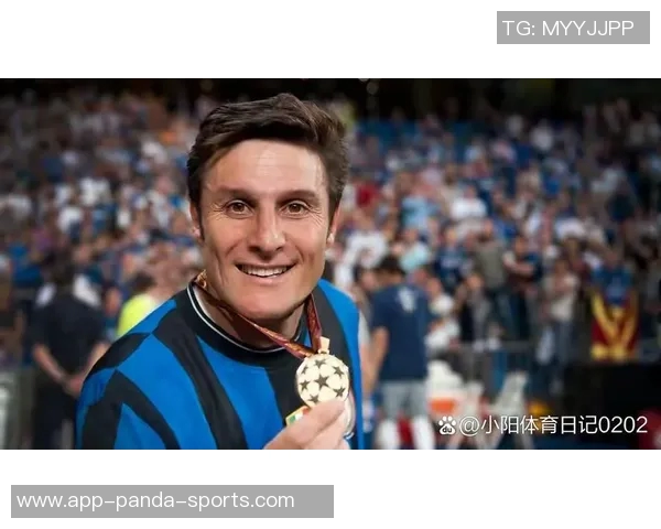 草根逆袭之路人足球球星闪耀绿茵书写平凡人的不平凡传奇 草根逆袭之路人足球球星闪耀绿茵书写平凡人的不平凡传奇